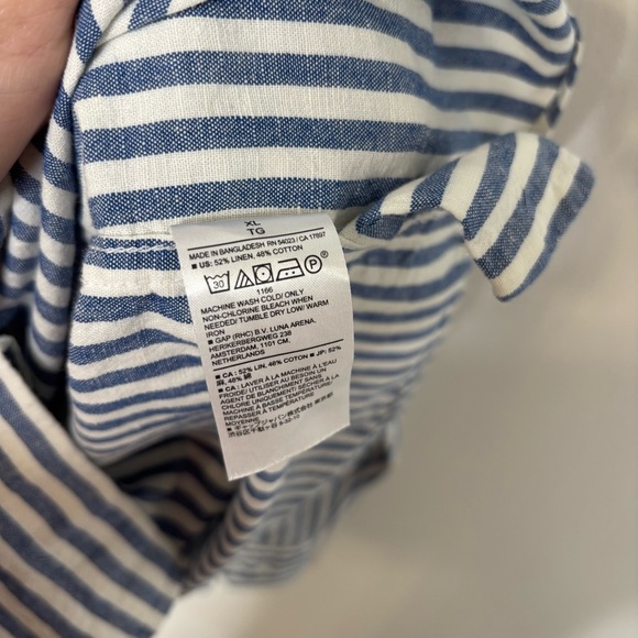 Banana Republic Men XL Linen Button-Up Shirt Blue White Stripe Untucked Slim Fit - Picture 3 of 6